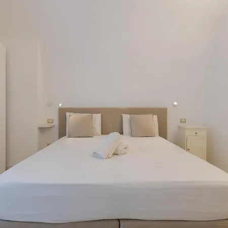 Nocleg ze śniadaniem La Loggetta 4*