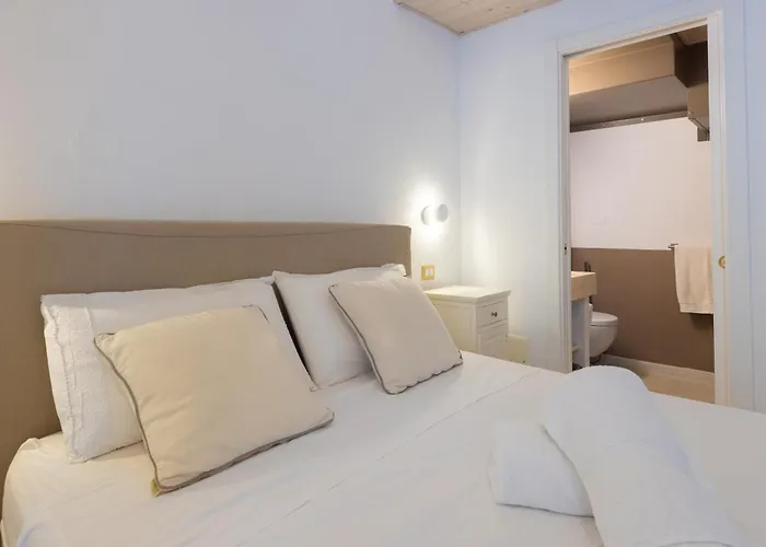 La Loggetta 住宿加早餐酒店